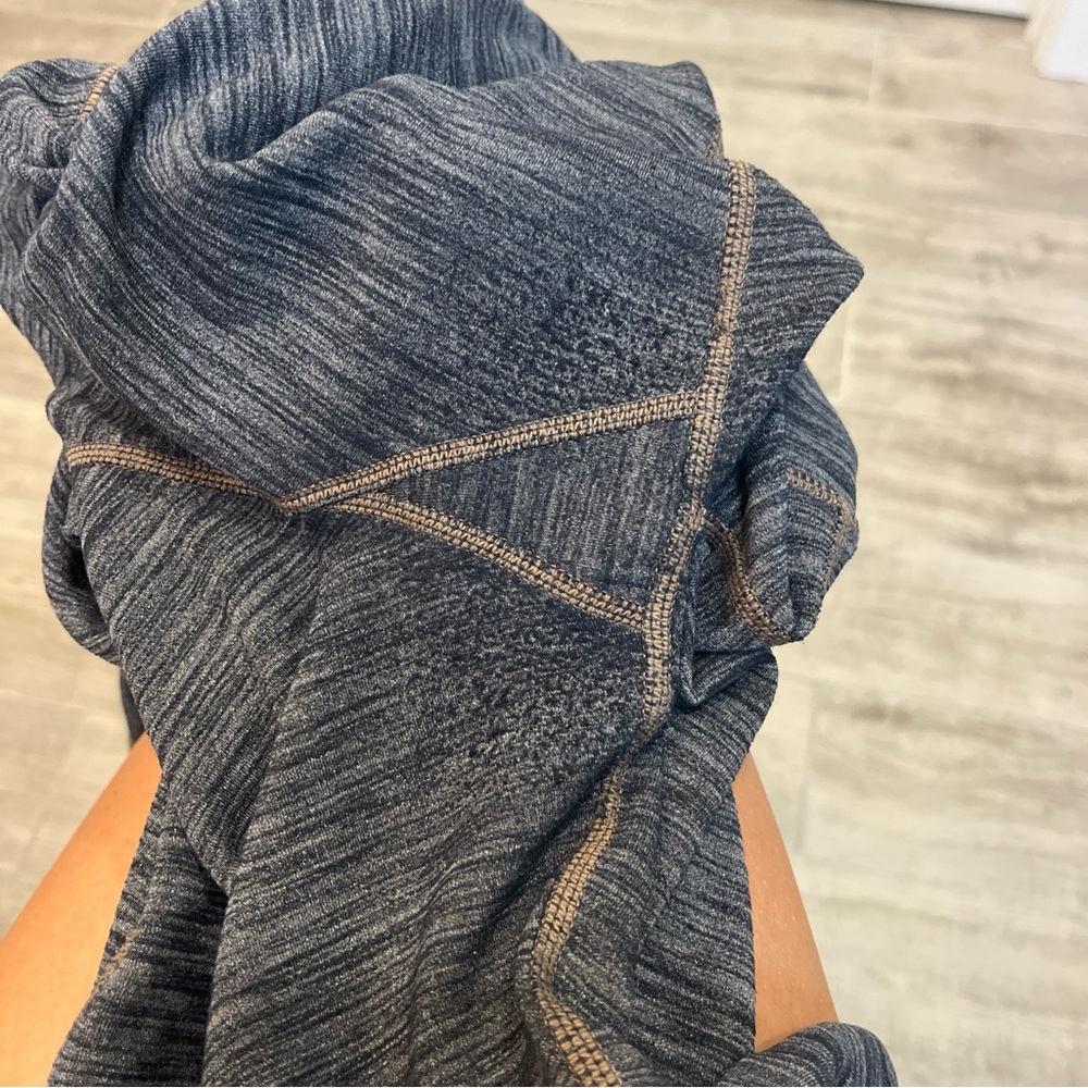 Athleta Cozy Drifter Side Zip Pockets Ankle Leggings Size Small 258064 Gray‎ - Picture 10 of 10